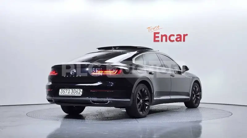VW Arteon ОБДУХ| HEAD-UP| DISTRONIC| ВКЛЮЧЕН ТЕХНОТЕСТ, снимка 5 - Автомобили и джипове - 54401108