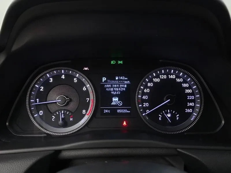 Hyundai Sonata 2.0 Premium, снимка 8 - Автомобили и джипове - 56164627