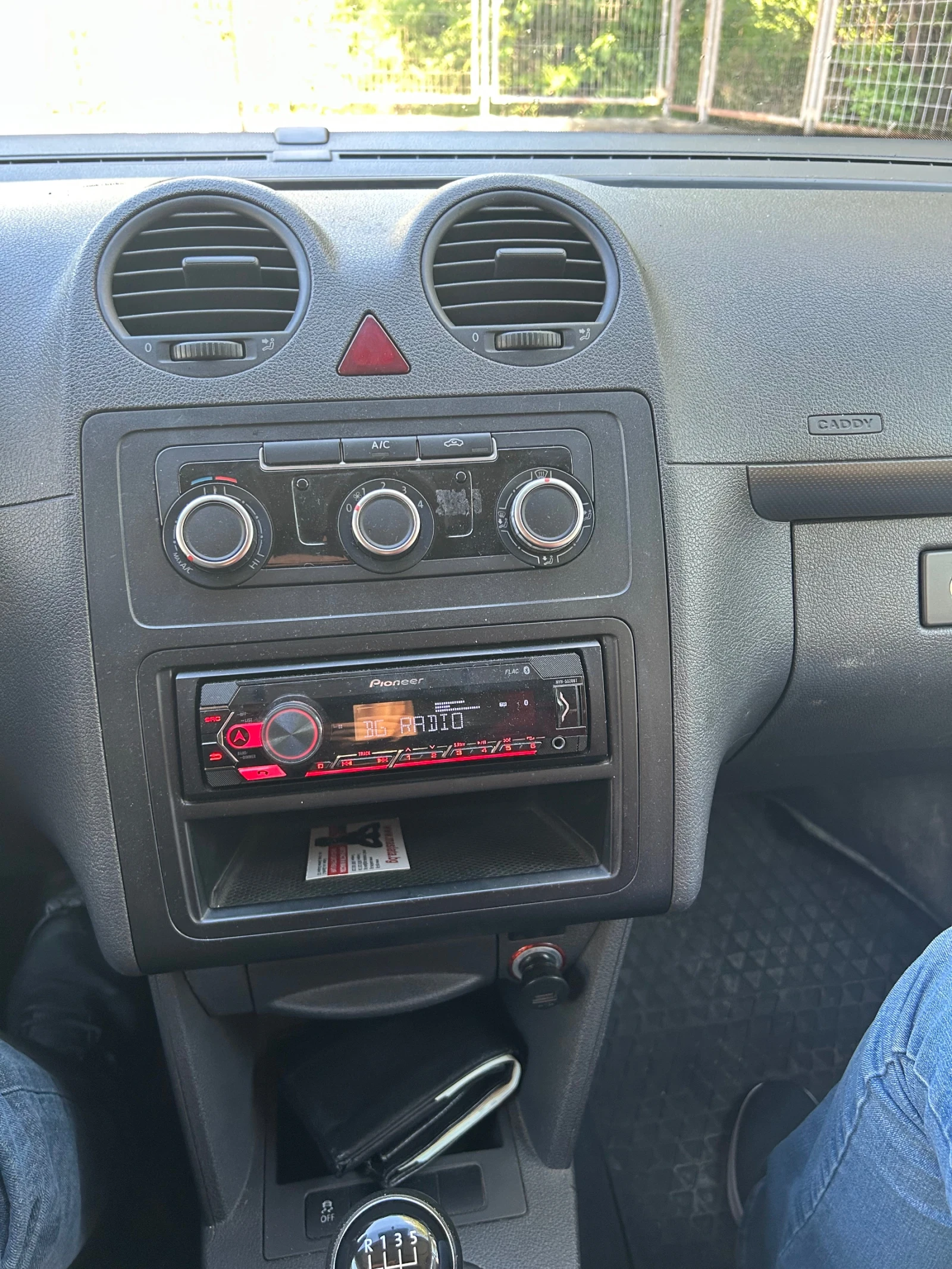 VW Caddy  - изображение 8
