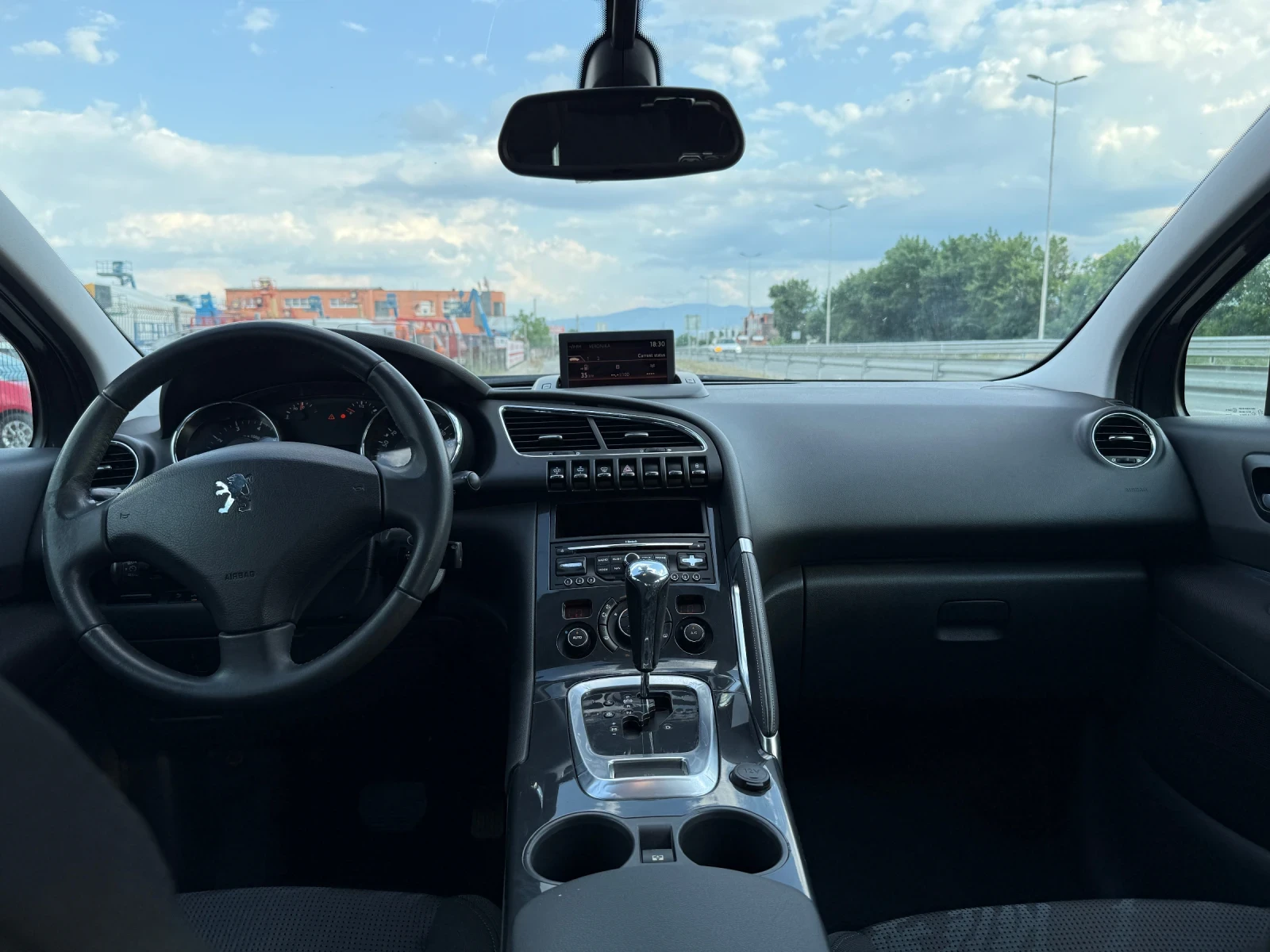 Peugeot 3008 1.6T* АВТОМАТ* ПАНОРАМА* ТЕГЛИЧ* РЕГИСТРИРАНА* FUL - изображение 9