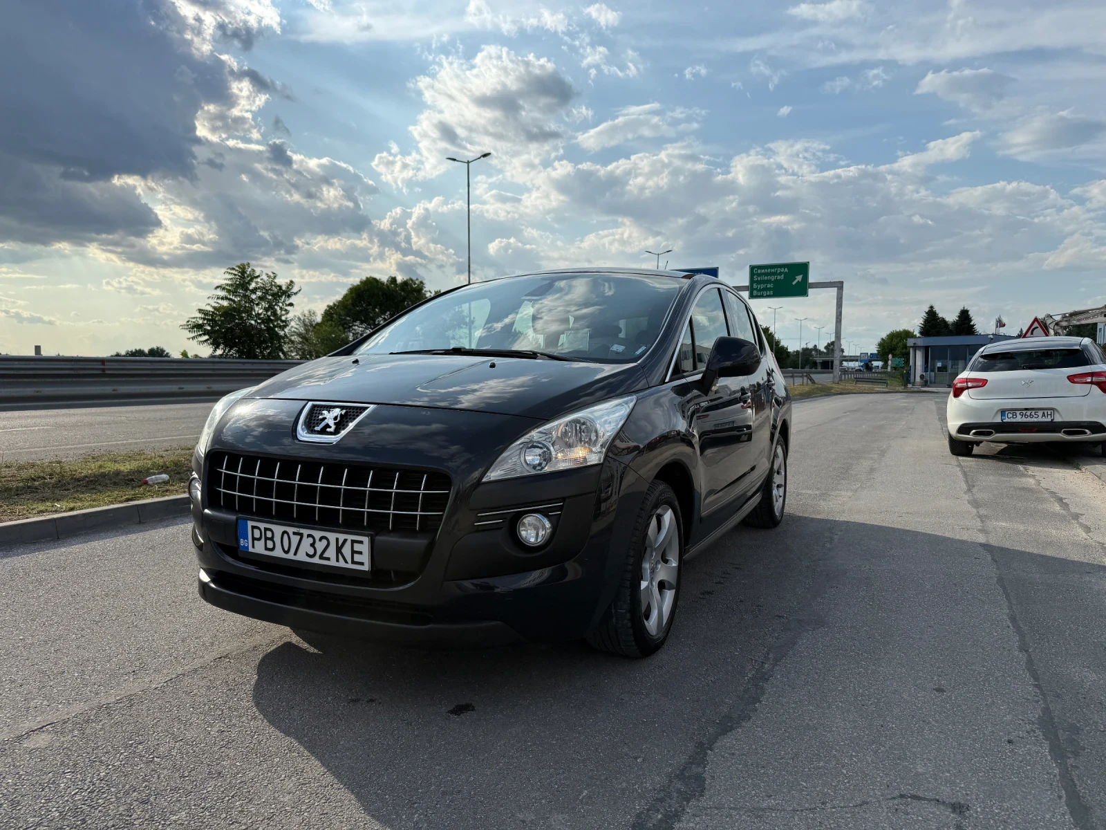 Peugeot 3008 1.6T* АВТОМАТ* ПАНОРАМА* ТЕГЛИЧ* РЕГИСТРИРАНА* FUL - изображение 3