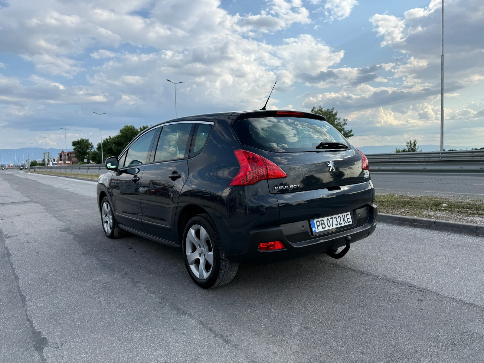 Peugeot 3008 1.6T* АВТОМАТ* ПАНОРАМА* ТЕГЛИЧ* РЕГИСТРИРАНА* FUL - изображение 5