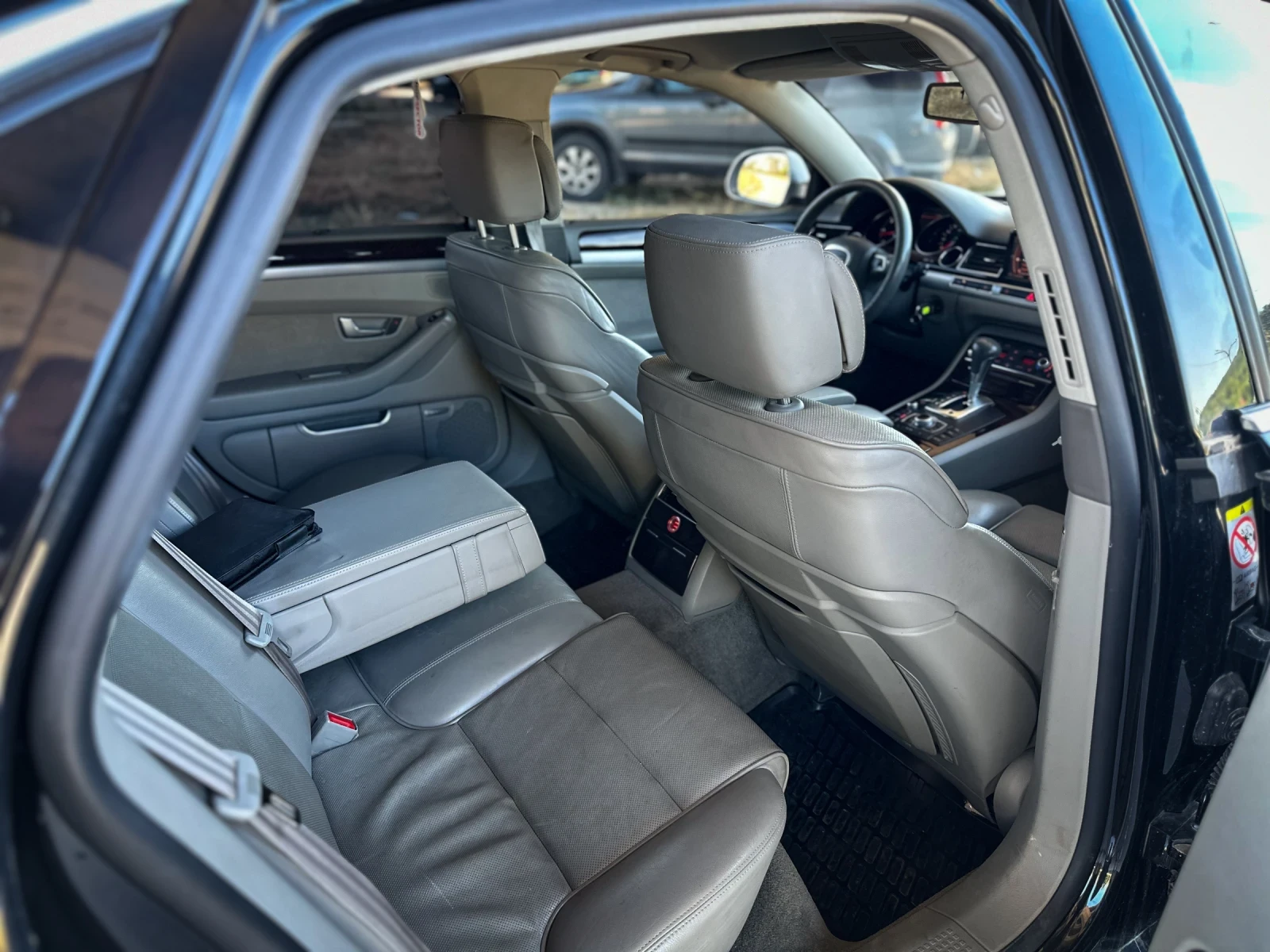 Audi A8 = 4.2tdi= LONG= BOSE= = = = S | Mobile.bg   12