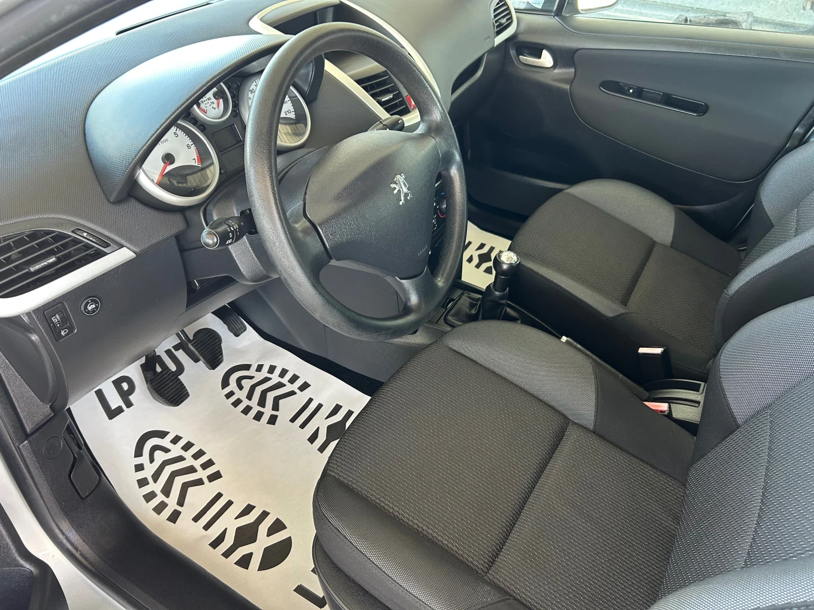 Peugeot 207 * 1.4i* 75к.с* ГАЗ*  - изображение 7