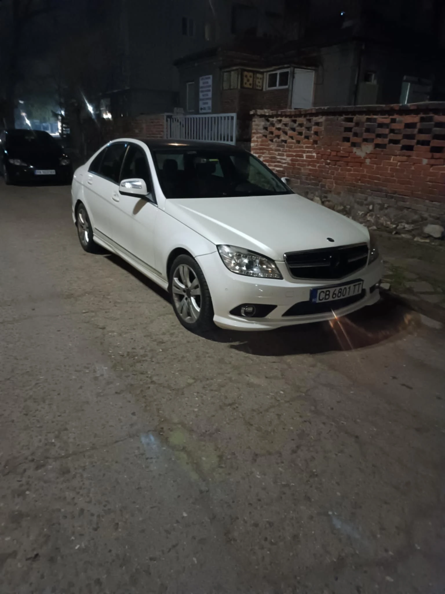 Mercedes-Benz C 220  - изображение 4