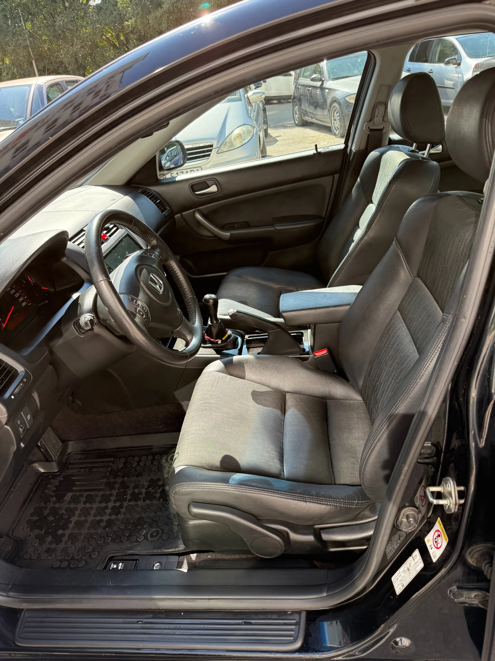 Honda Accord  - изображение 10