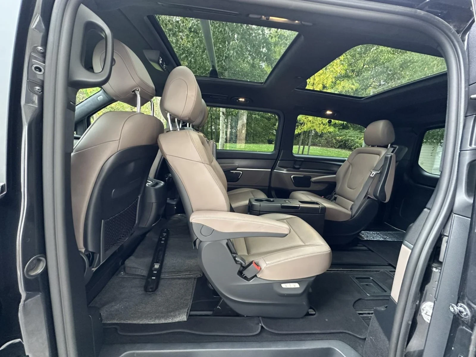 Mercedes-Benz V 300 d / 4-MATIC/ AMG OPTIC /   | Mobile.bg   11