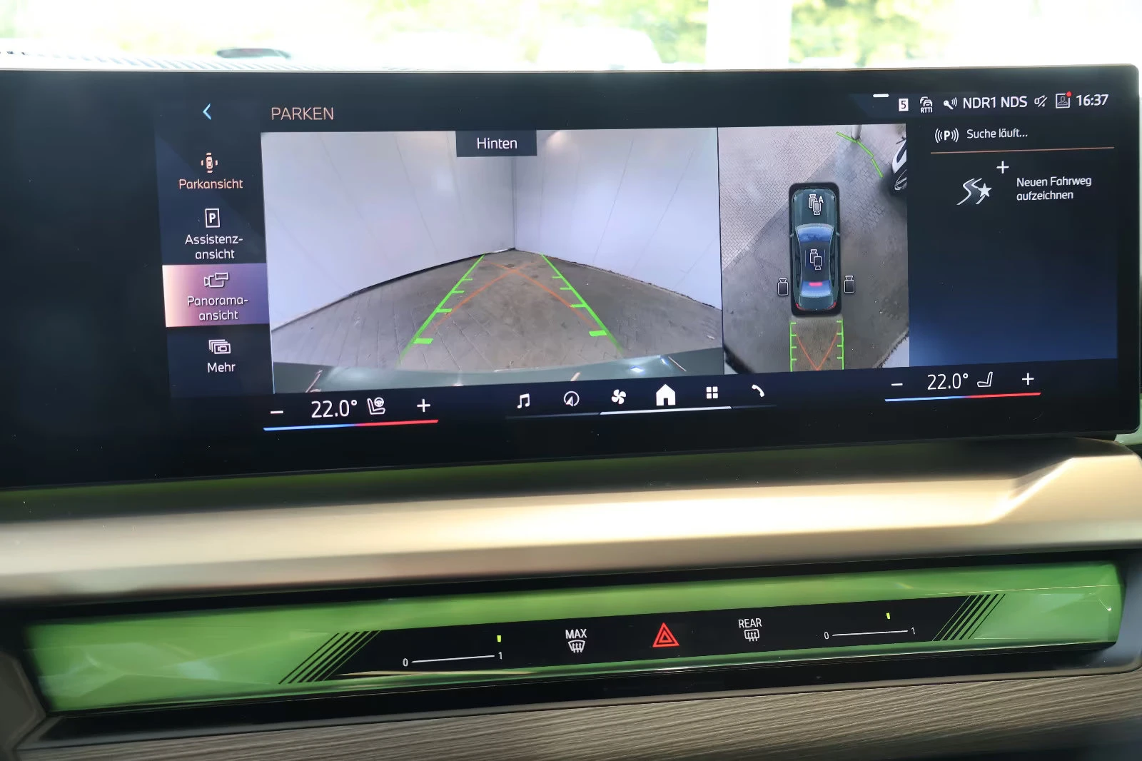 BMW i5 eDRIVE40/340HP/M-SPORT/H&K/HUD/CARBON/PANO/862f - изображение 9