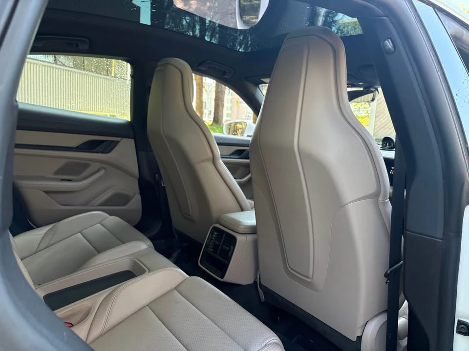 Porsche Taycan 4S AWD* CARFAX *    | Mobile.bg   13