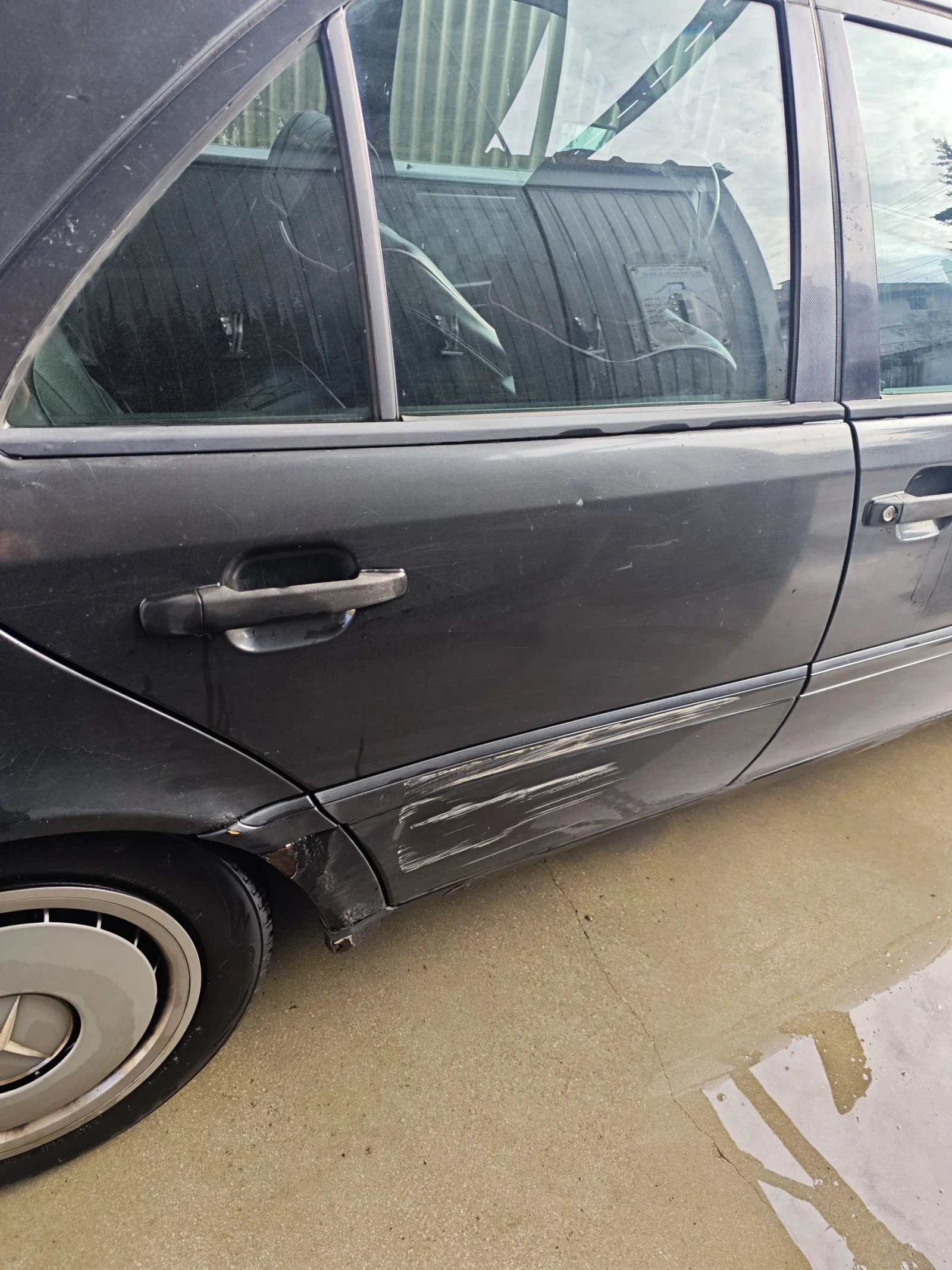 Mercedes-Benz C 220 2.2 | Mobile.bg   11