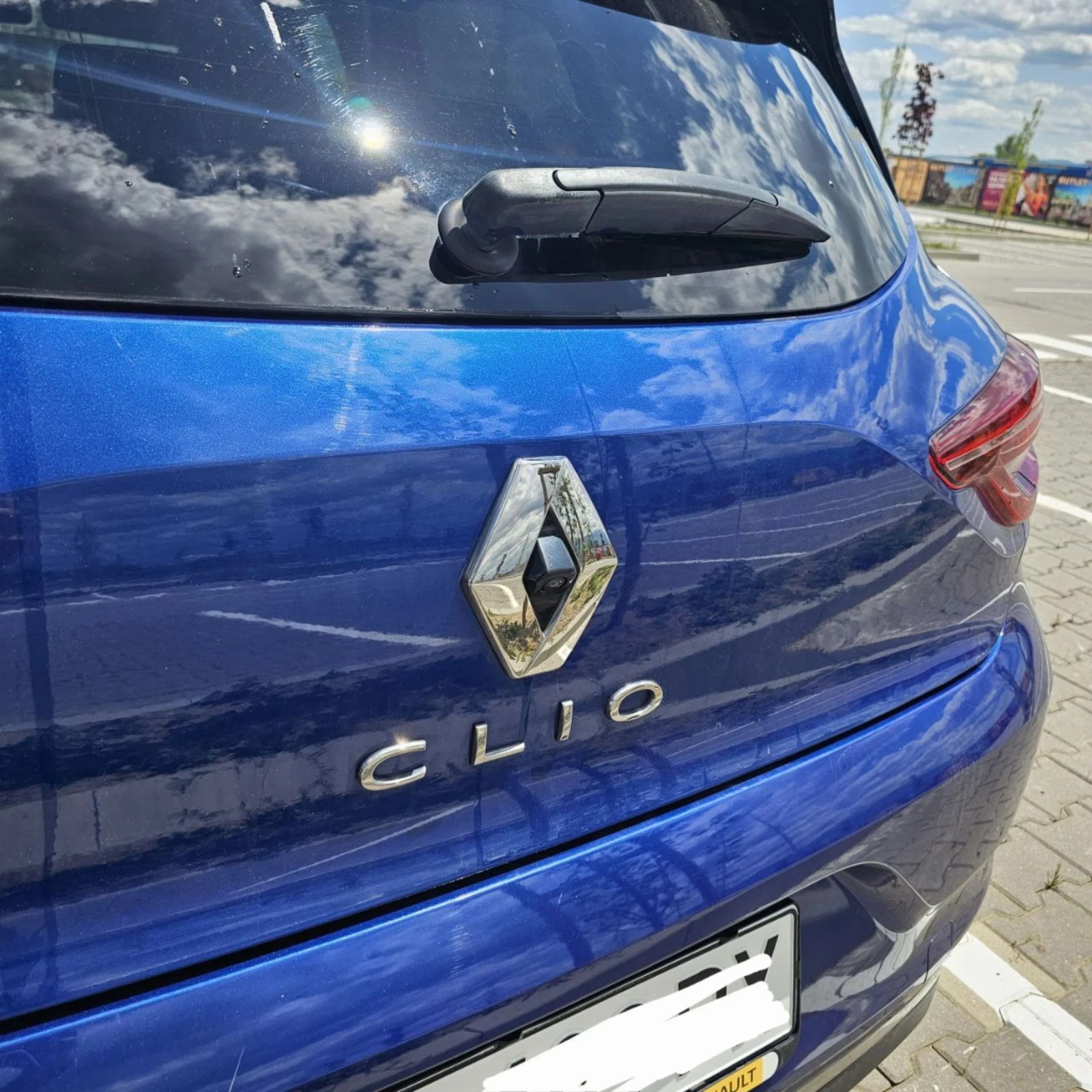 Renault Clio Най-високо ниво на оборудване* от България* 50к км - изображение 4
