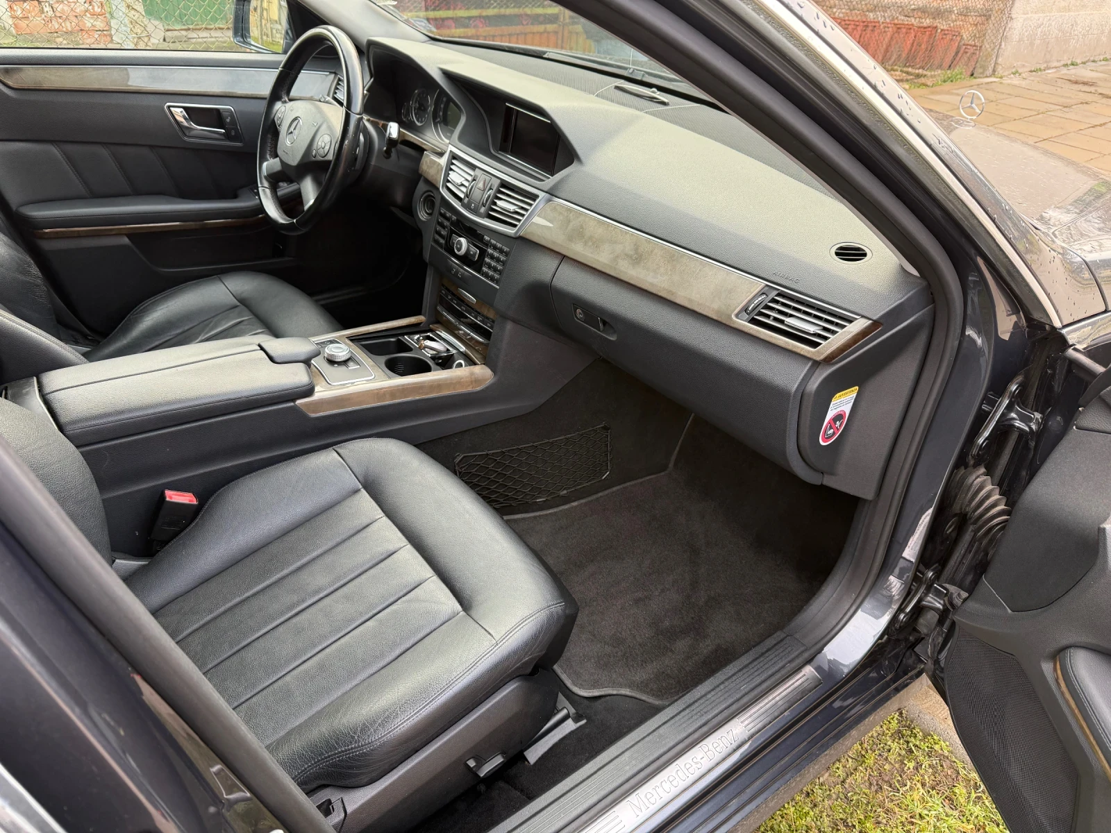 Mercedes-Benz E 350 CDI - изображение 9