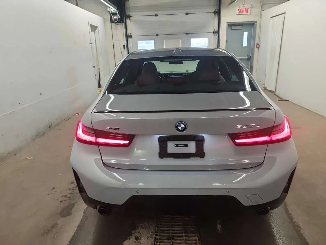 BMW 330 � XDRIVE * ������� / 360 / �������   | Mobile.bg � ����������� 5