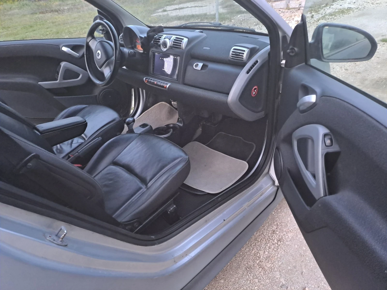 Smart Fortwo, снимка 13 - Автомобили и джипове - 54184626