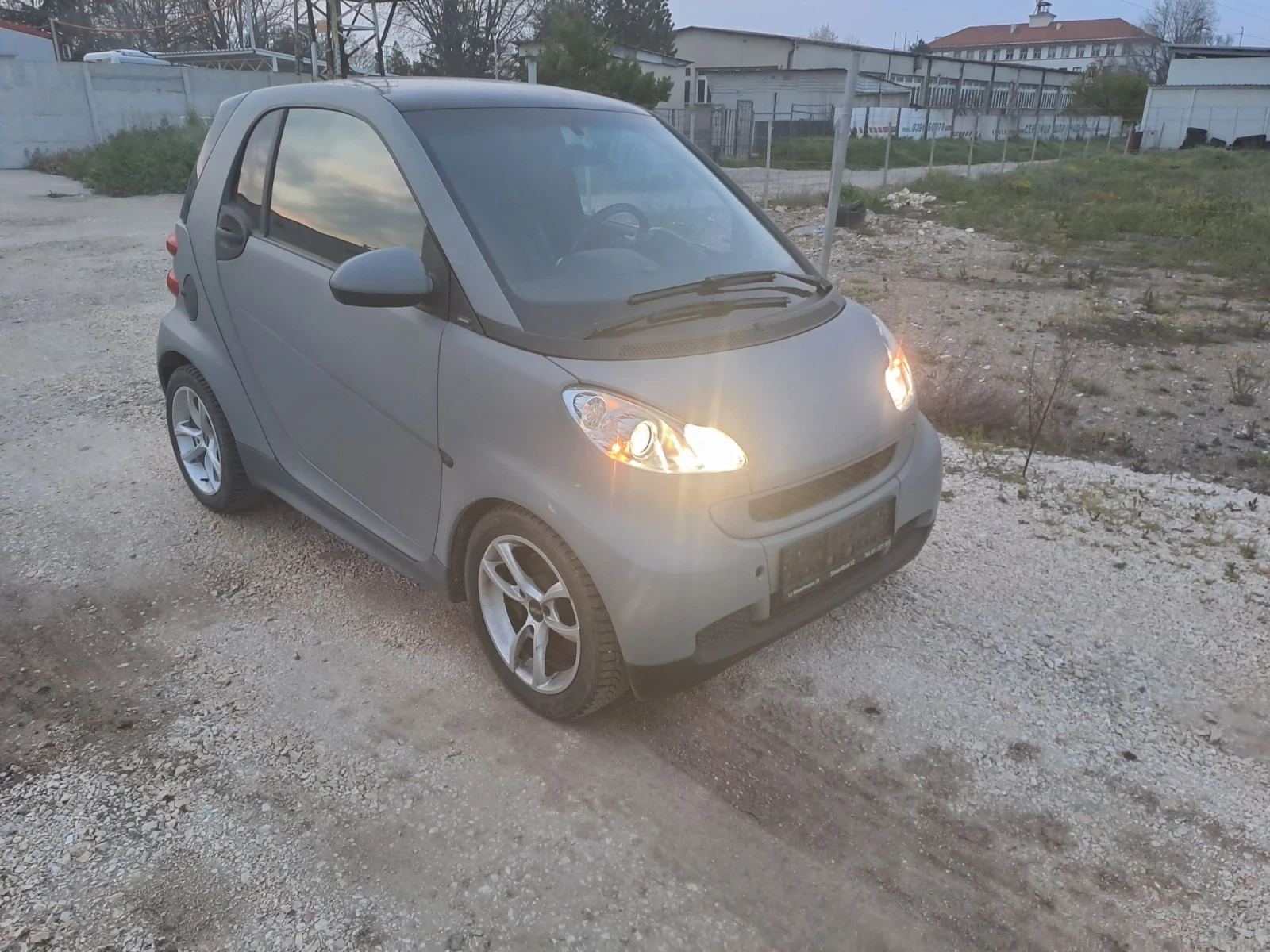 Smart Fortwo, снимка 2 - Автомобили и джипове - 54184626