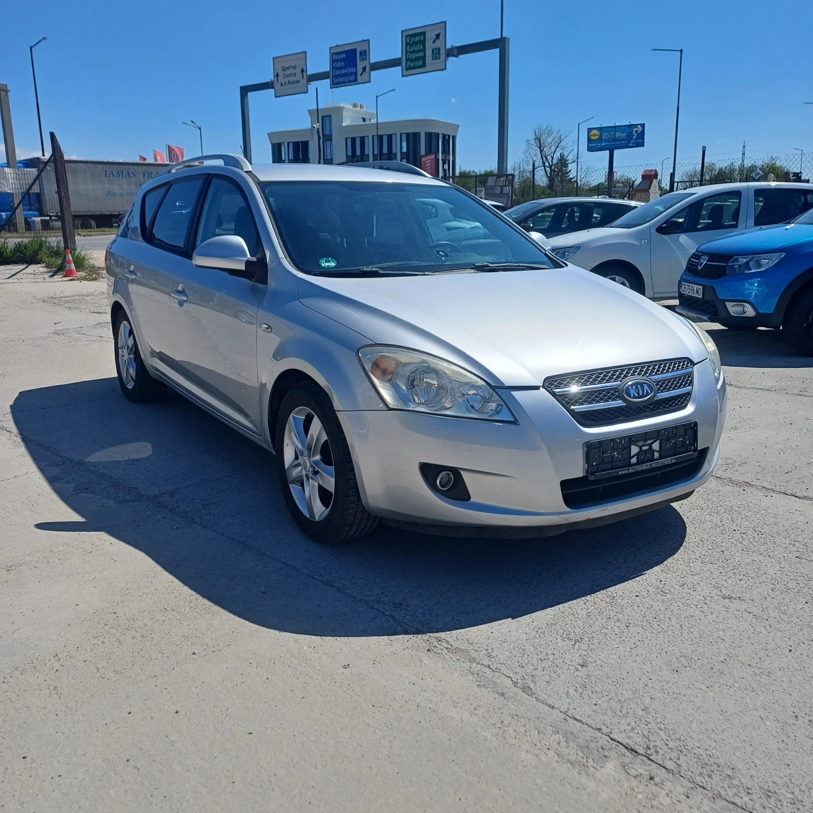 Kia Ceed ��������� + ��� | Mobile.bg � ����������� 1