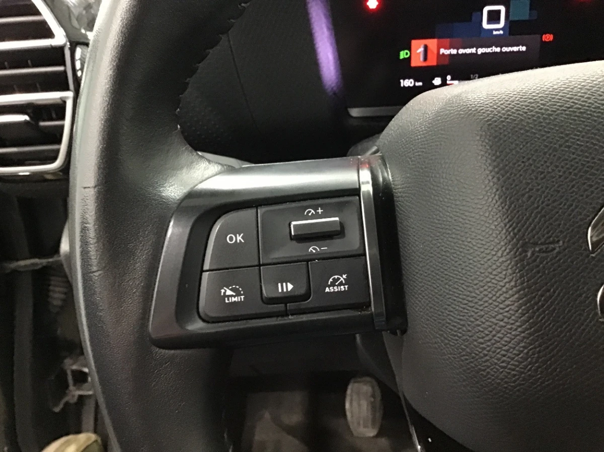 Citroen C4 1.2 PureTech 130 Feel, снимка 6 - Автомобили и джипове - 54364802