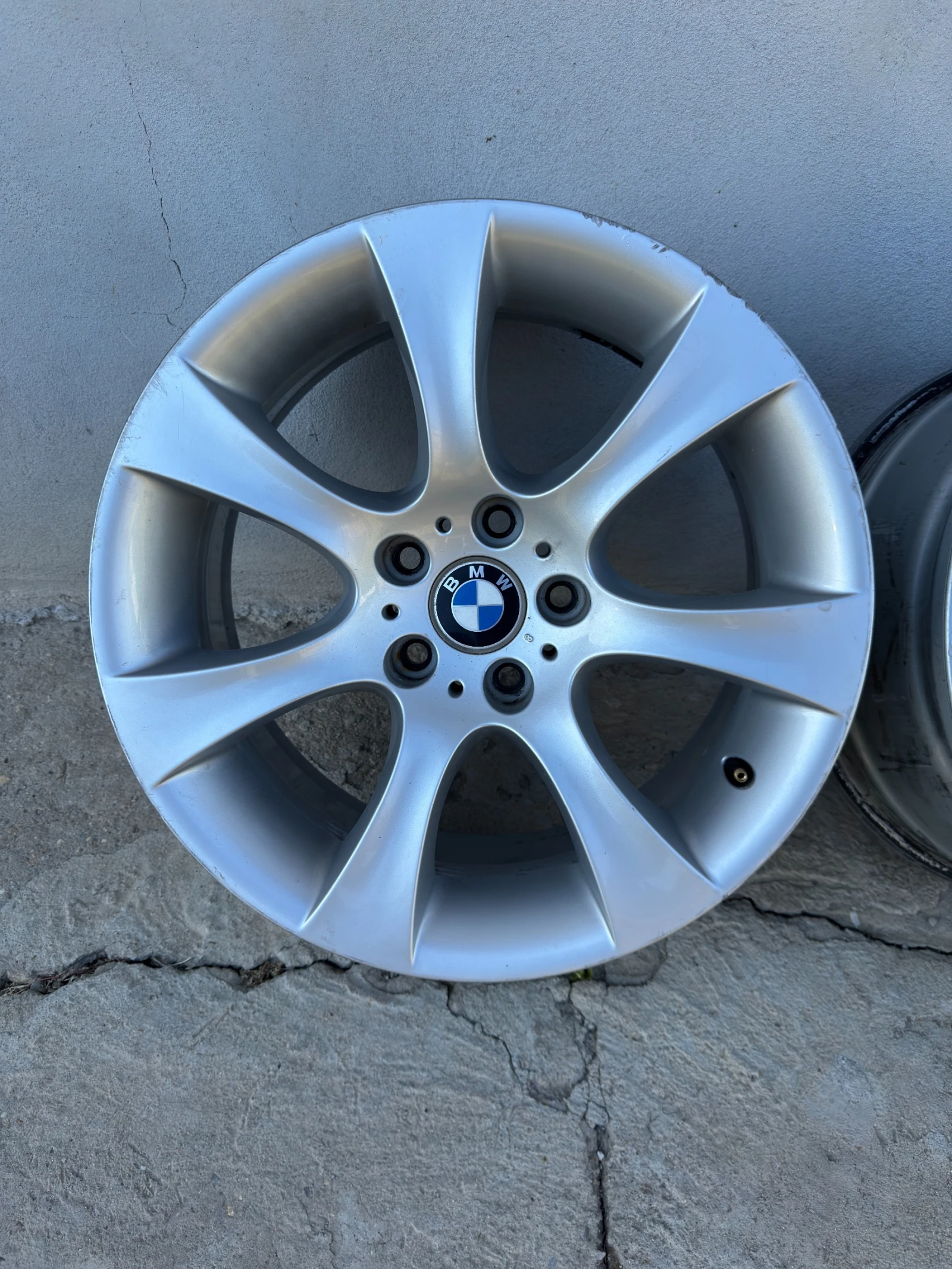 BMW 520, снимка 2 - Автомобили и джипове - 54445466