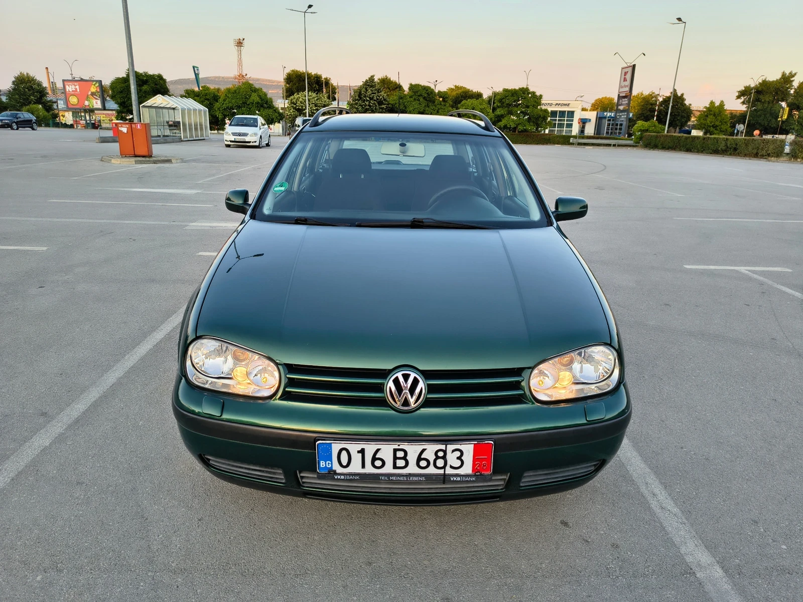 VW Golf 2.0 * АВТОМАТИК* 