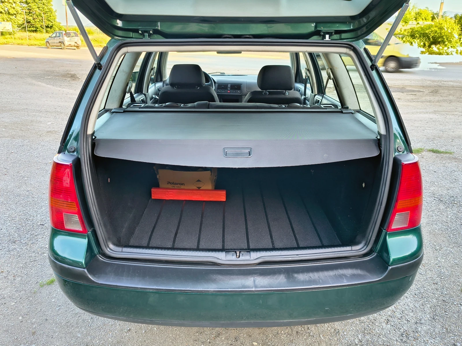 VW Golf 2.0 * АВТОМАТИК* , снимка 13 - Автомобили и джипове - 54718574