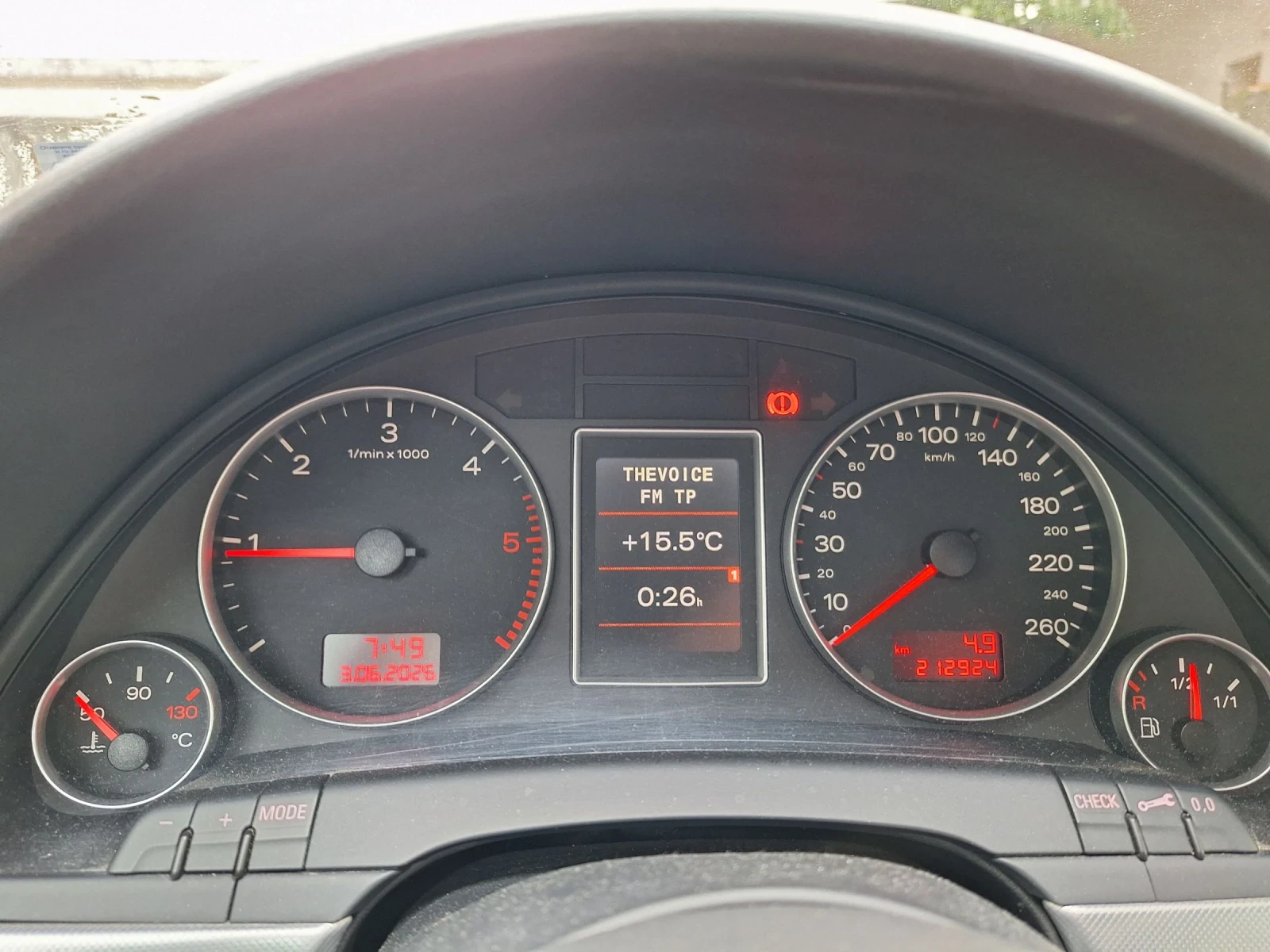 Audi A4 1.9 TDI, снимка 3 - Автомобили и джипове - 54963001