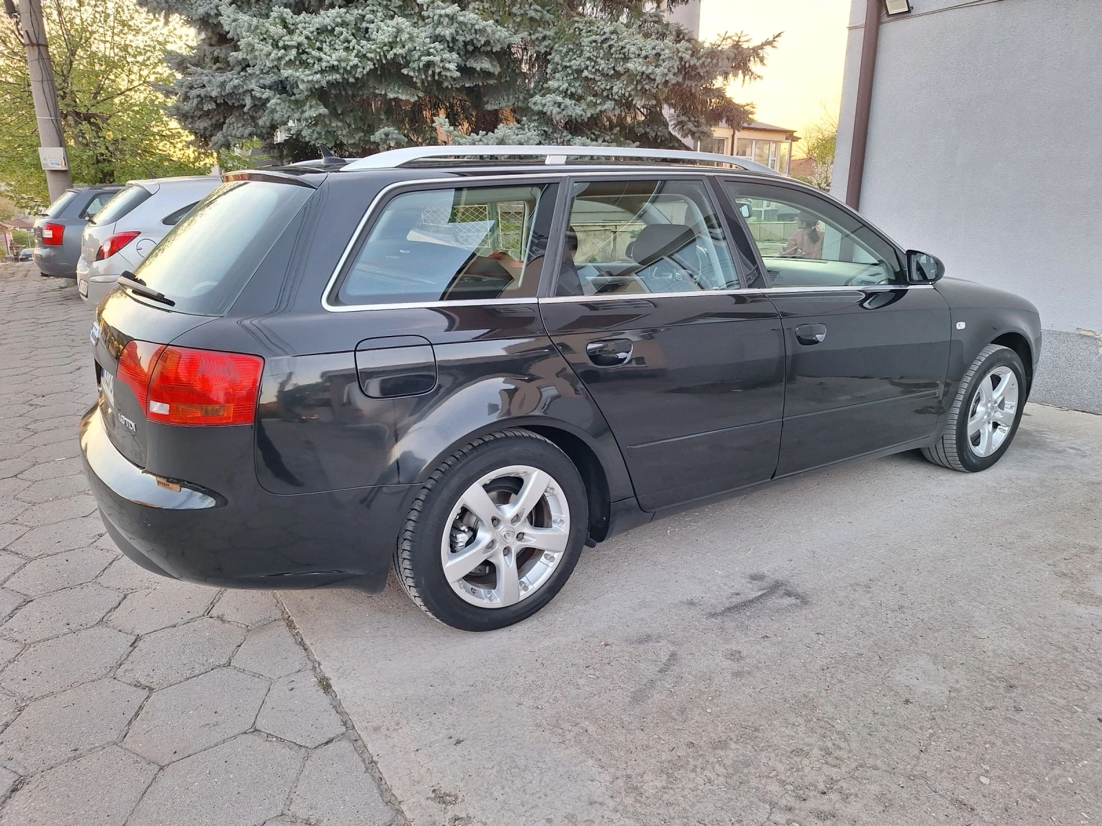 Audi A4 1.9 TDI, снимка 9 - Автомобили и джипове - 54963001