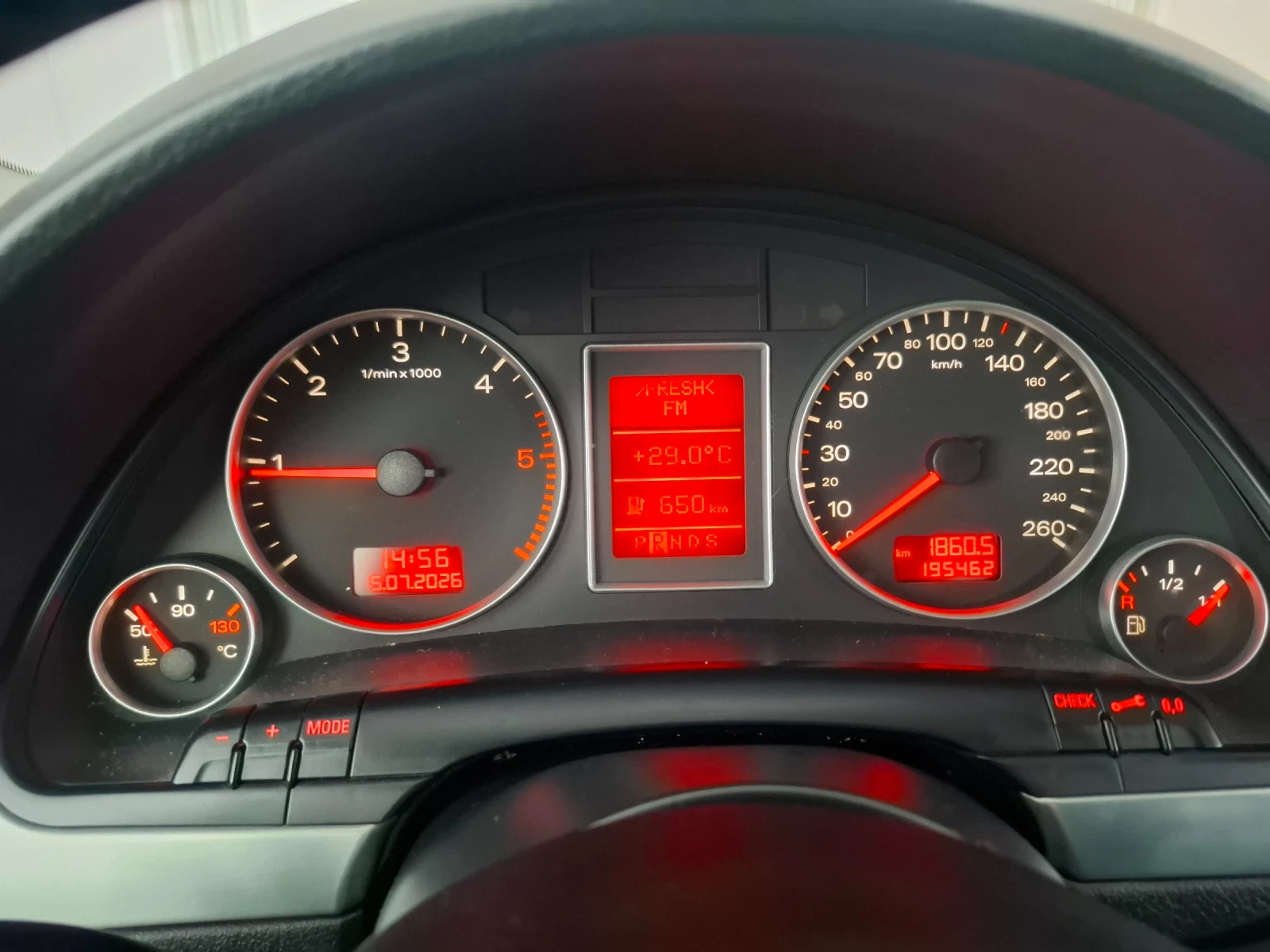 Audi A4, снимка 13 - Автомобили и джипове - 55165274