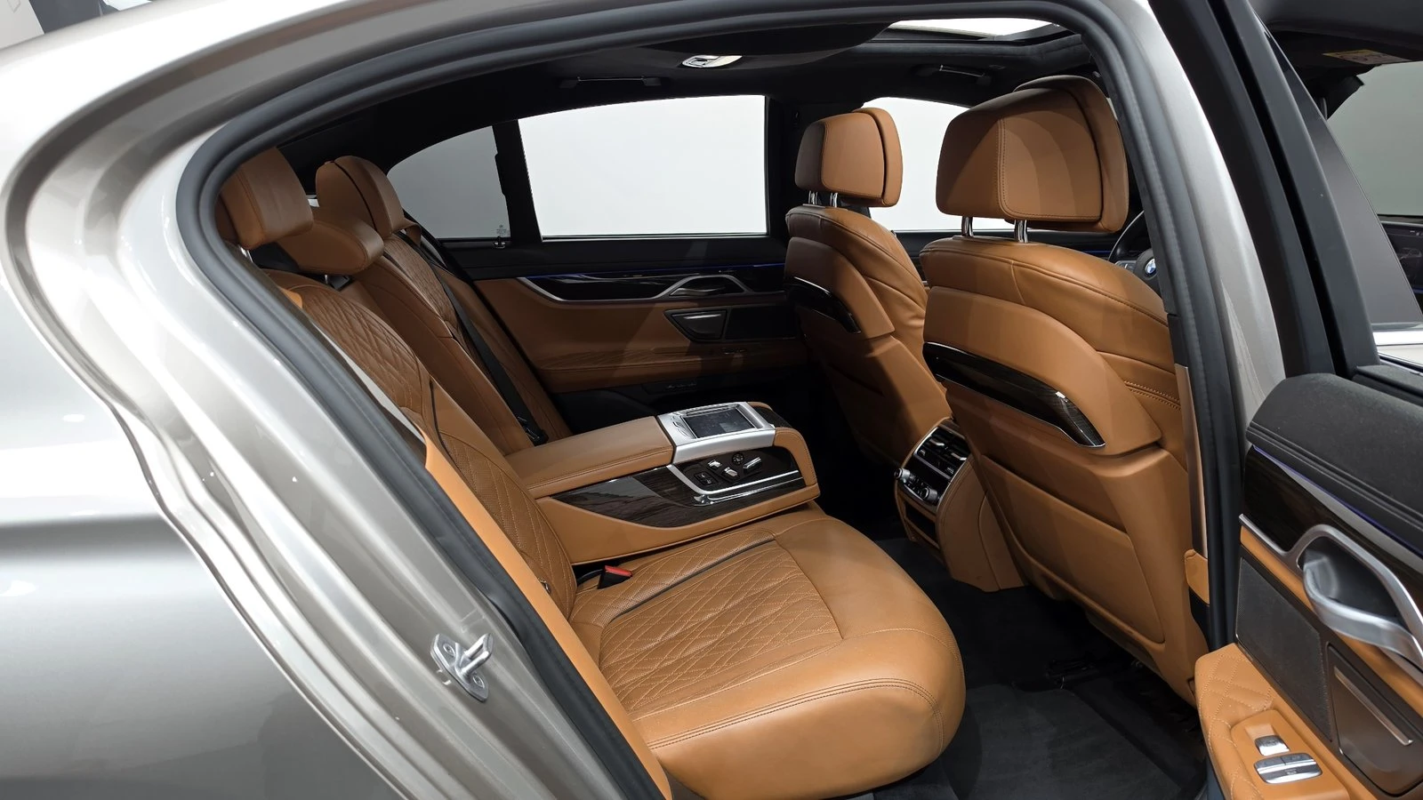 BMW 730 ЛЮК* ОБДУХВАНЕ* HUD* 360* KEYLESS* КРАЙНА ЦЕНА, снимка 11 - Автомобили и джипове - 55336572