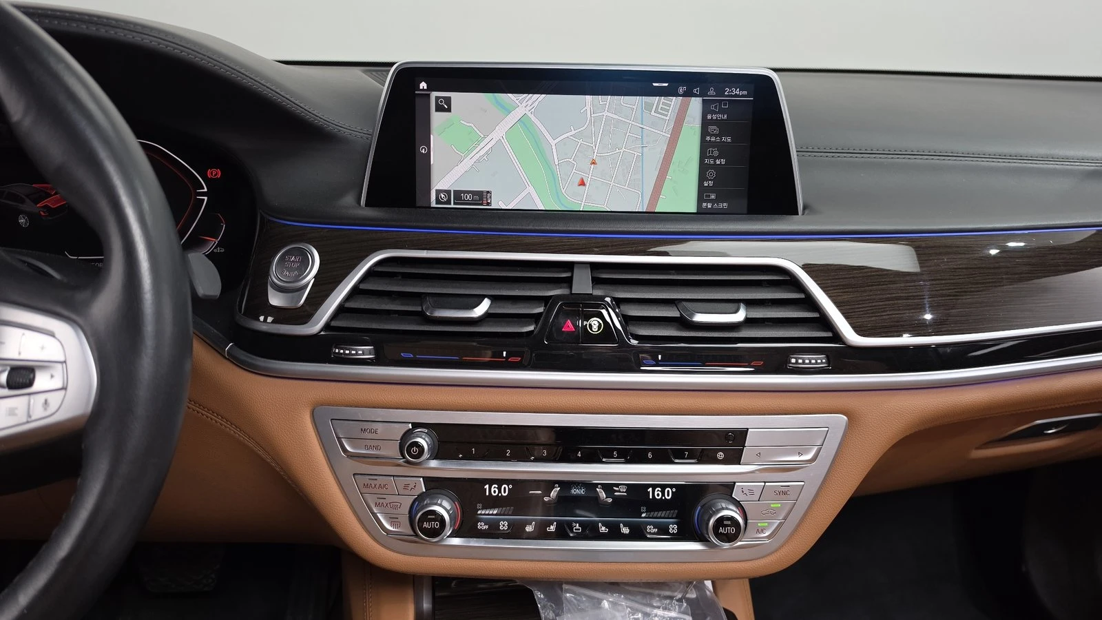 BMW 730 ЛЮК* ОБДУХВАНЕ* HUD* 360* KEYLESS* КРАЙНА ЦЕНА, снимка 14 - Автомобили и джипове - 55336572