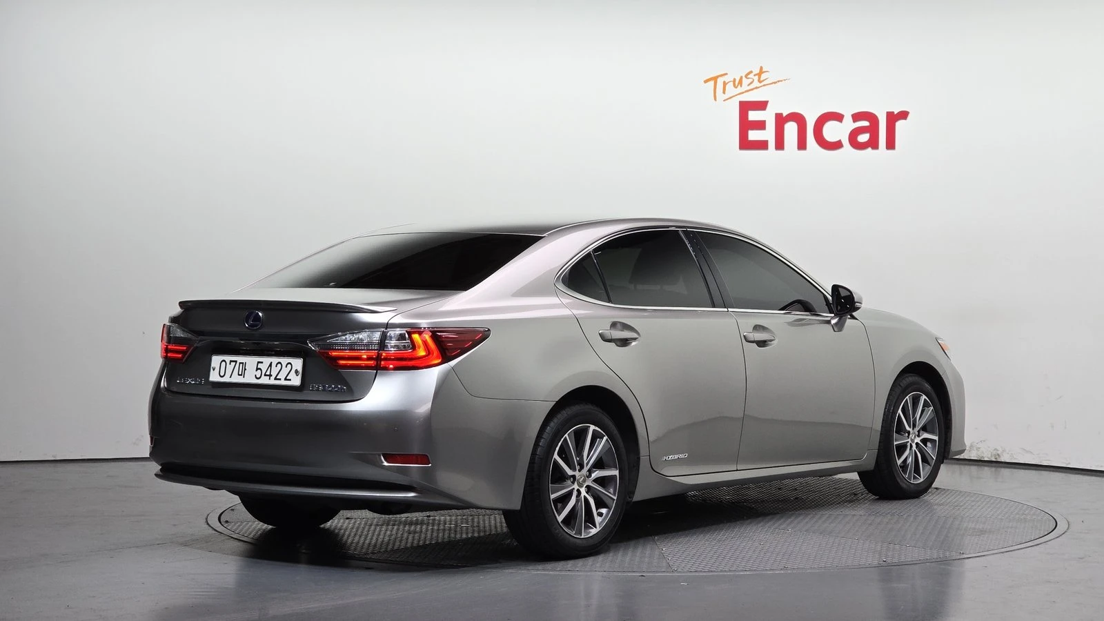 Lexus ES ЛЮК* КРАЙНА ЦЕНА, снимка 2 - Автомобили и джипове - 55350002