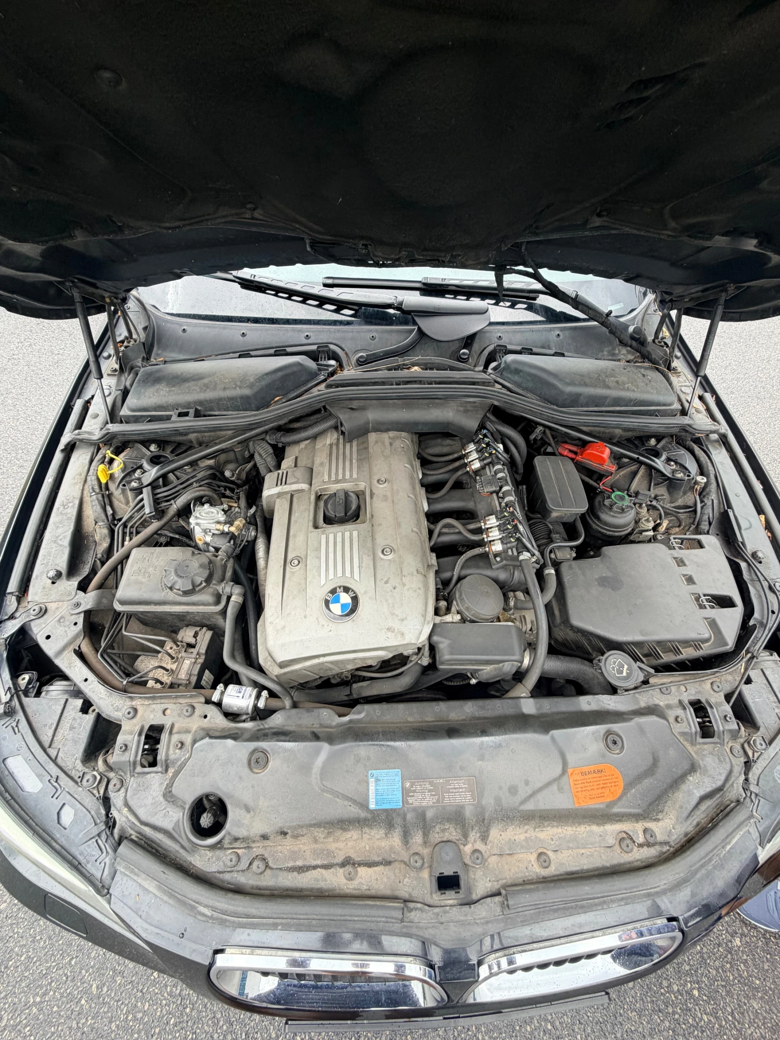 BMW 523 Газов инжекцион, снимка 16 - Автомобили и джипове - 55899271