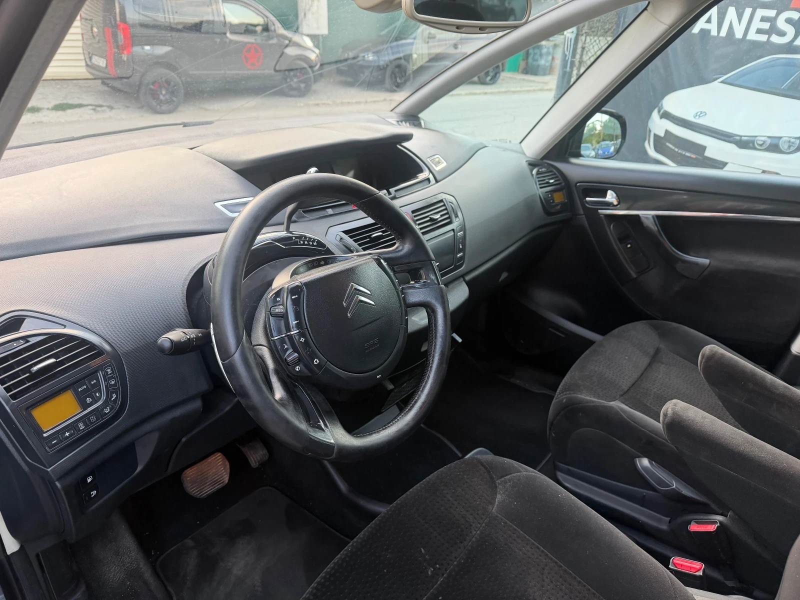Citroen C4 Picasso 2.0Hdi - пълен автомат - Exclusive, снимка 11 - Автомобили и джипове - 55874862