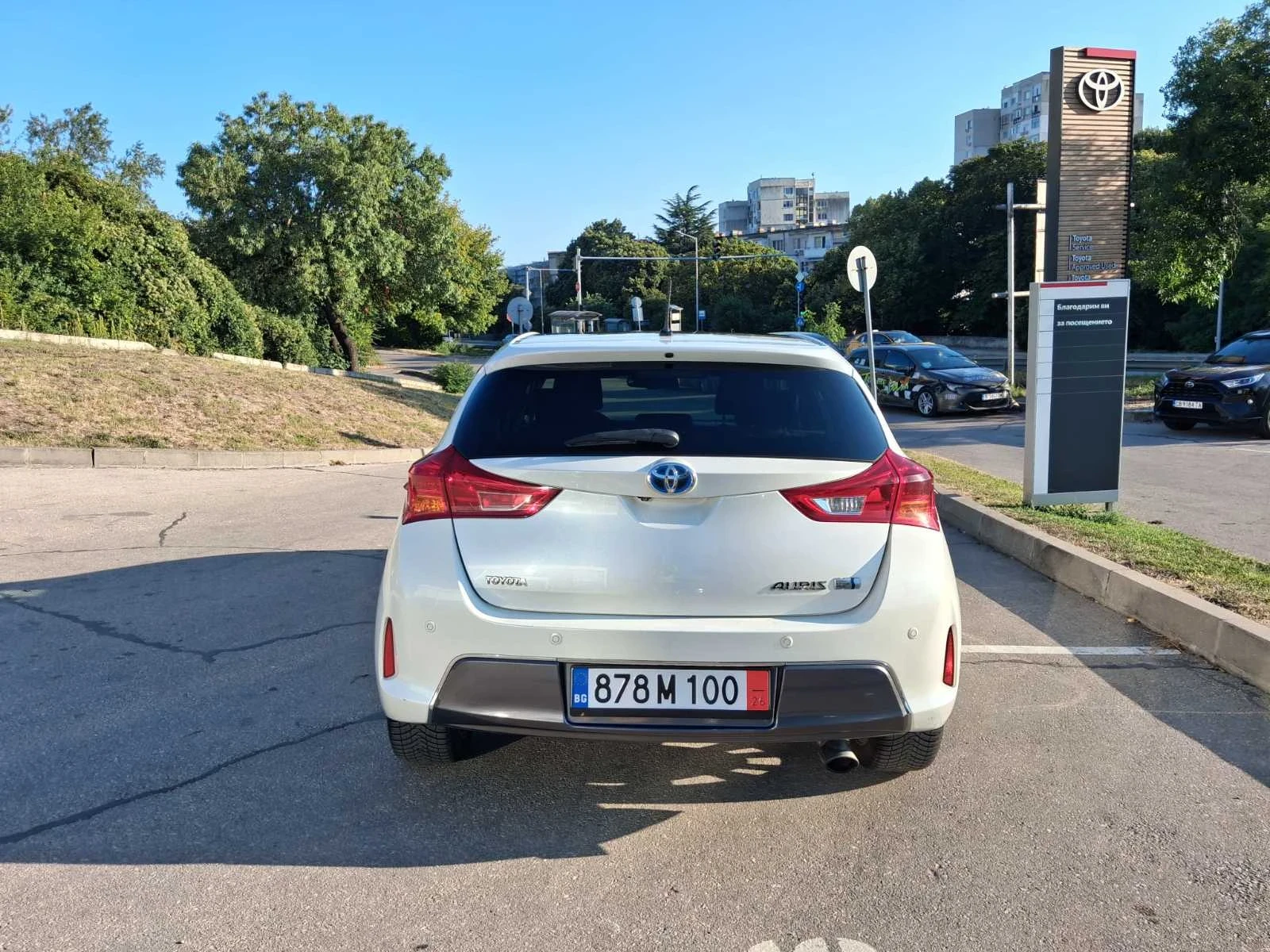 Toyota Auris 1.8 Hybrid (E-HEV) , пълна сервизна история, снимка 5 - Автомобили и джипове - 55922249