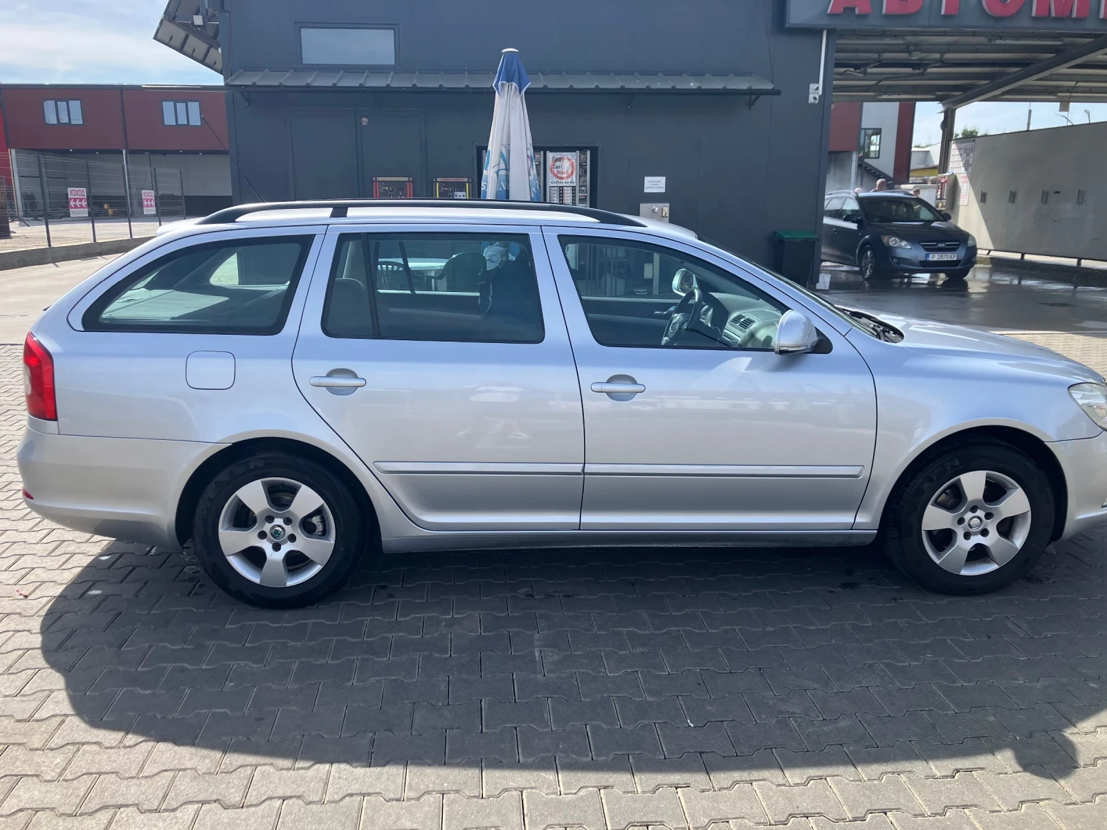 Skoda Octavia, снимка 5 - Автомобили и джипове - 56080896
