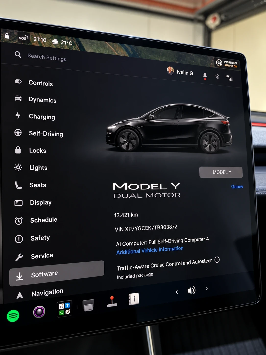 Tesla Y Juniper Long Range Premium, снимка 10 - Автомобили и джипове - 56164246