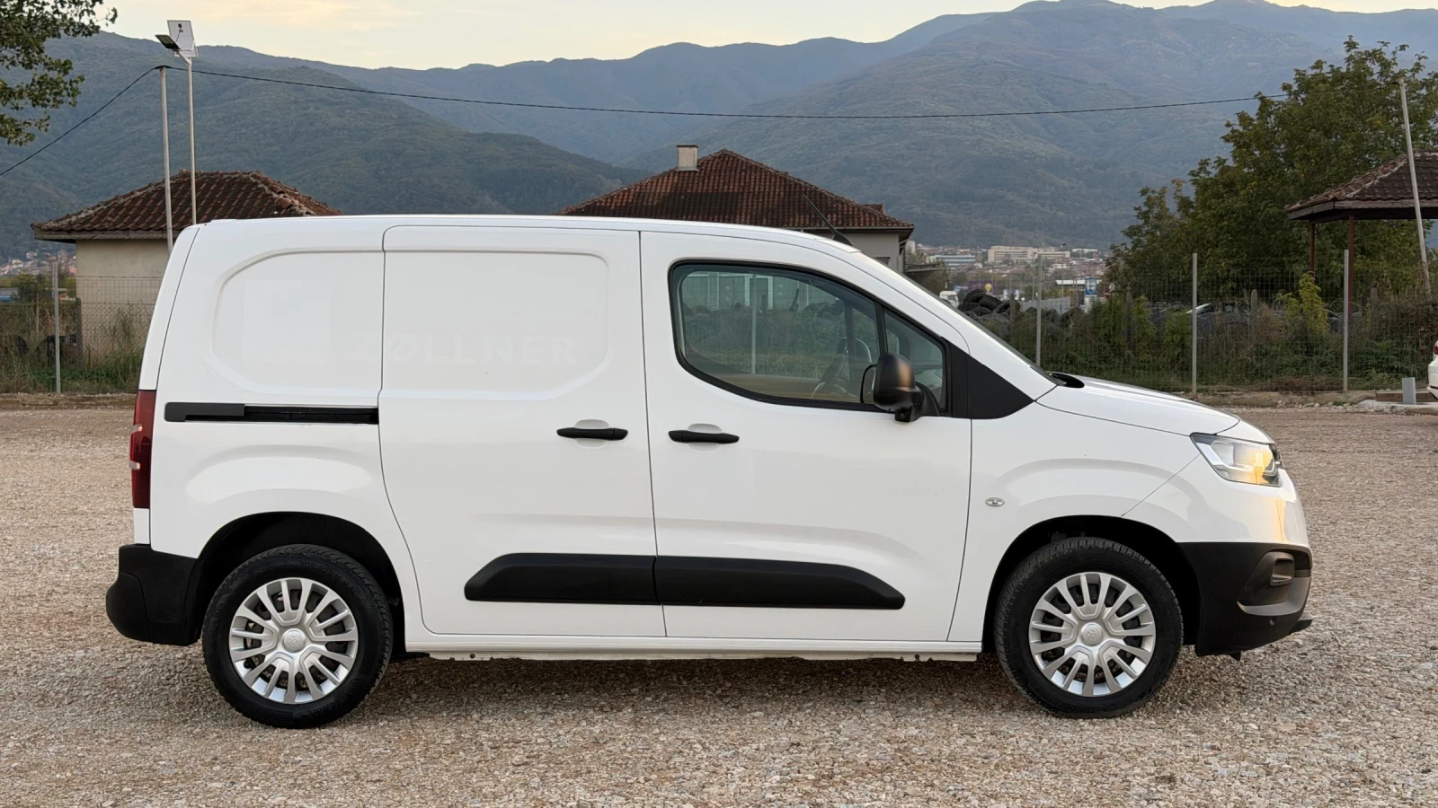 Toyota Proace City 1.5 D-4D / 3 ����� / ������� ��������  | Mobile.bg � ����������� 4