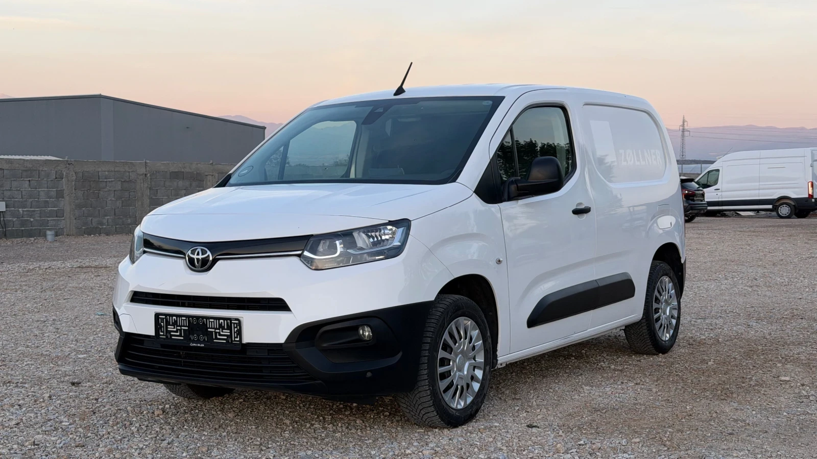 Toyota Proace City 1.5 D-4D / 3 места / Доказан произход 