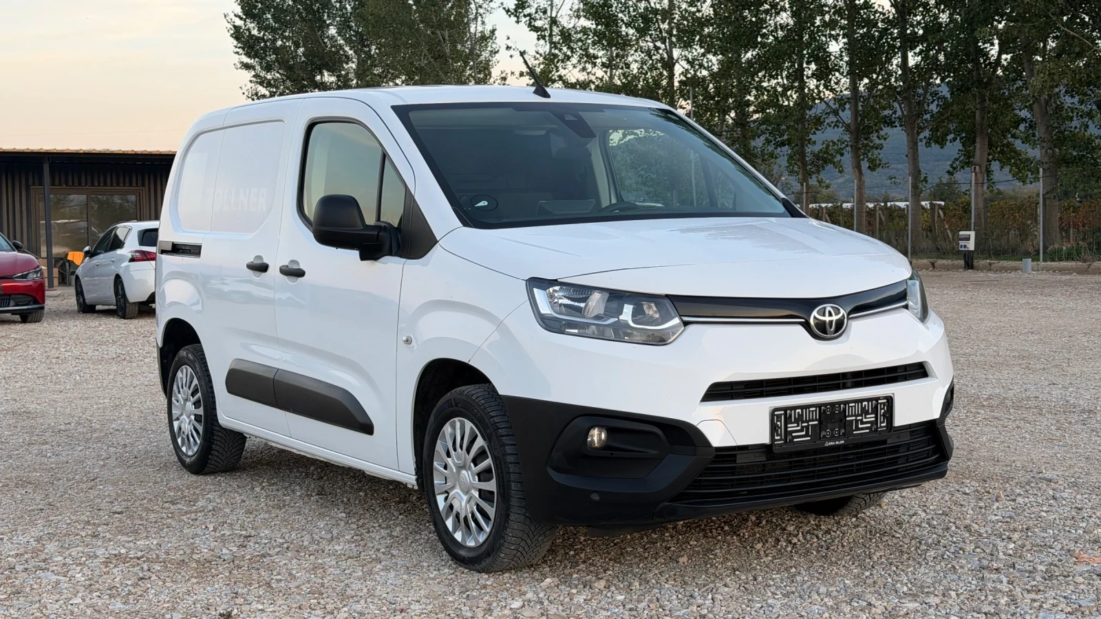Toyota Proace City 1.5 D-4D / 3 ����� / ������� ��������  | Mobile.bg � ����������� 3