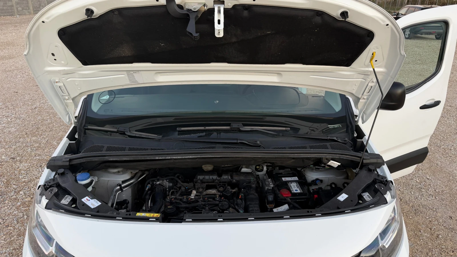 Toyota Proace City 1.5 D-4D / 3 ����� / ������� ��������  | Mobile.bg � ����������� 14