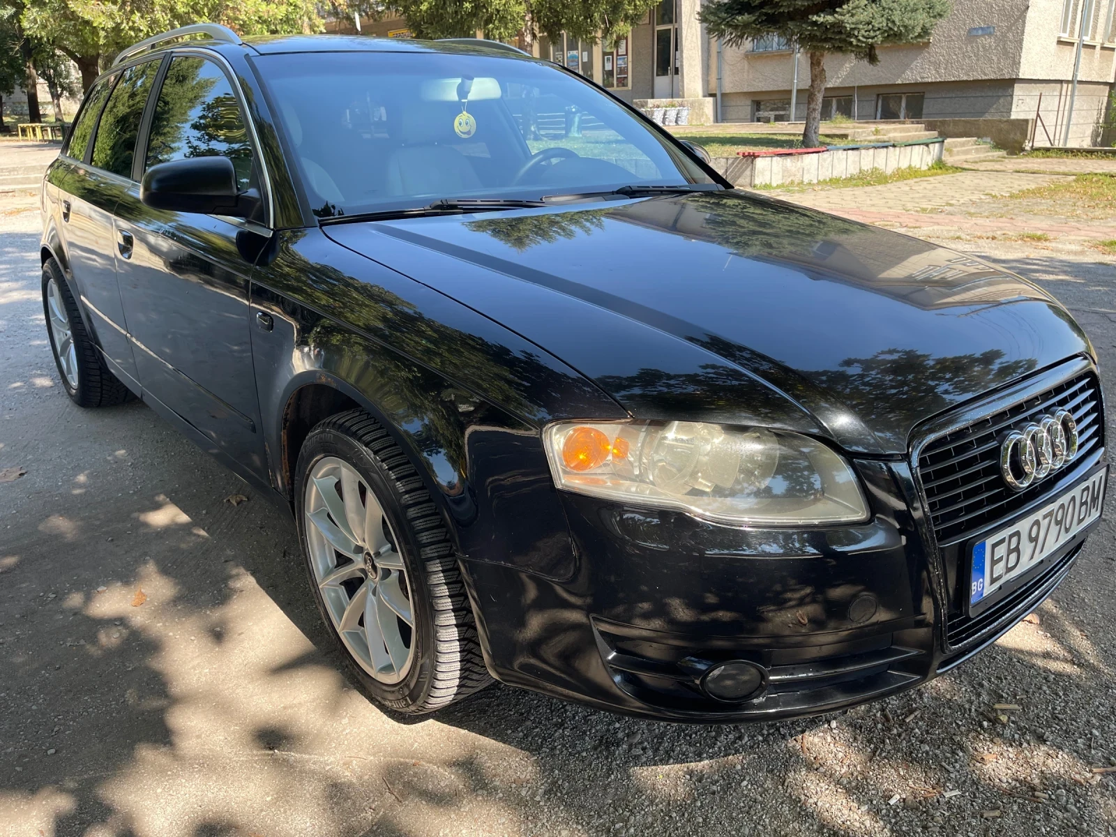 Audi A4 2.0tdi 16v, снимка 2 - Автомобили и джипове - 56627954