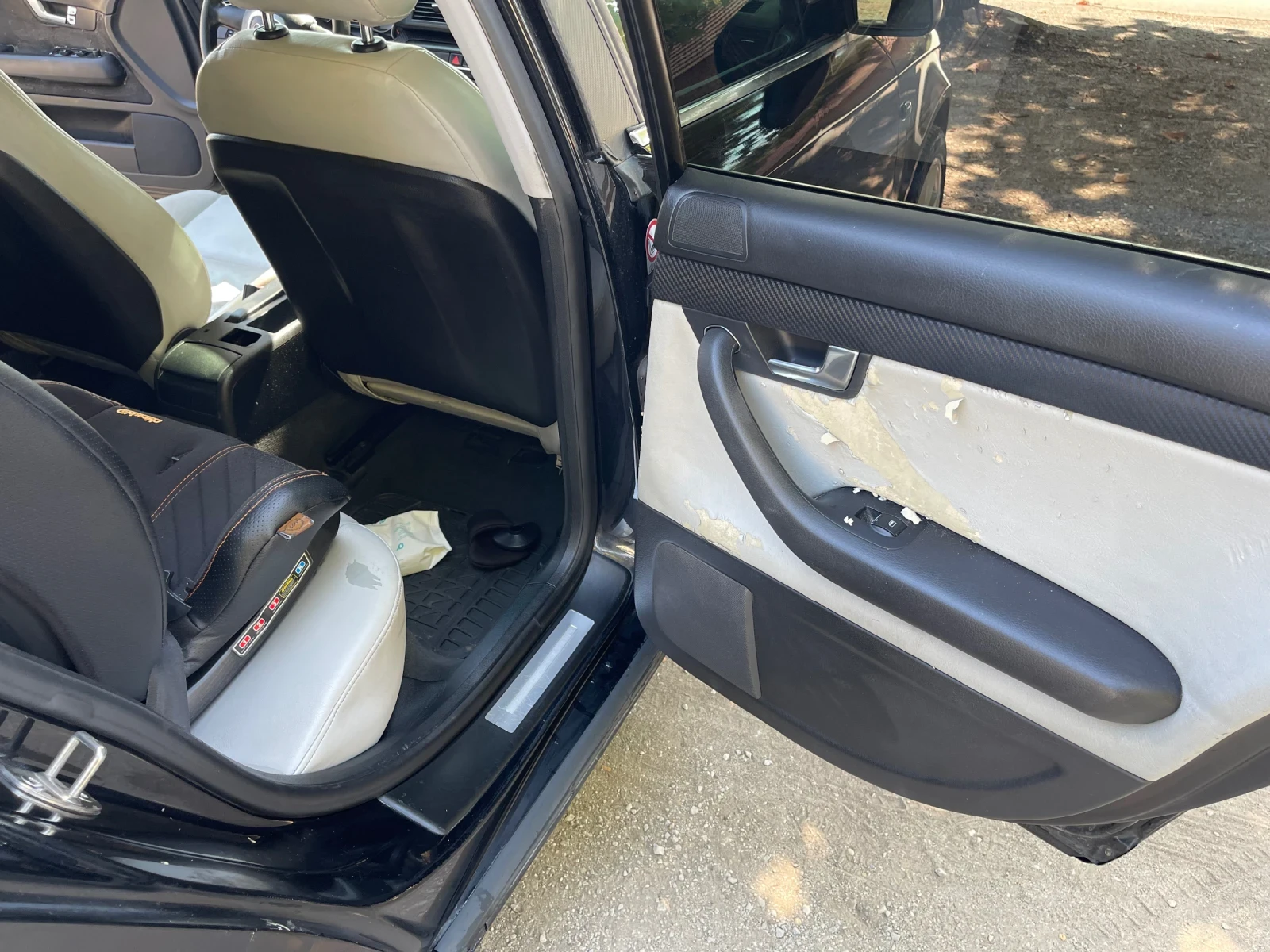 Audi A4 2.0tdi 16v, снимка 12 - Автомобили и джипове - 56627954