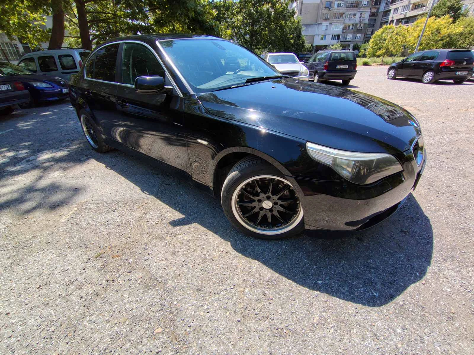 BMW 525