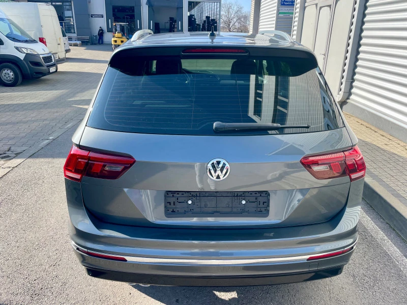 VW Tiguan R-Line+ 1.5TFSI+ Navi+ Automatic+ Usb, снимка 4 - Автомобили и джипове - 44366663