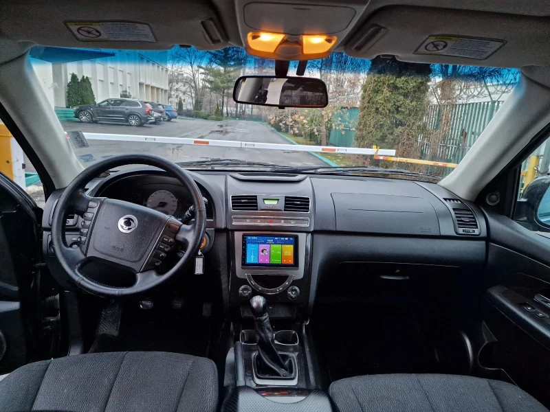 SsangYong Rexton 2.0XDI 7МЕСТА, снимка 9 - Автомобили и джипове - 48311552