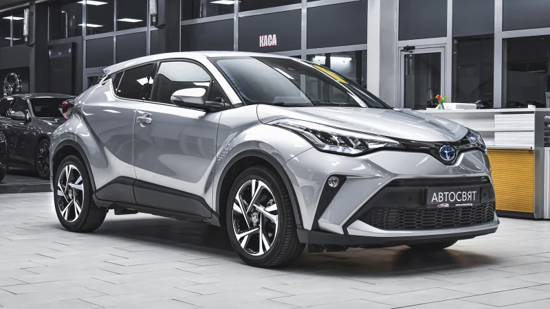 Toyota C-HR 2.0 Hybrid Club Automatic, снимка 5 - Автомобили и джипове - 51294831