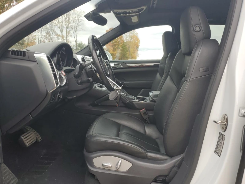 Porsche Cayenne S* Подгрев* Камера* Панорама, снимка 8 - Автомобили и джипове - 52673049