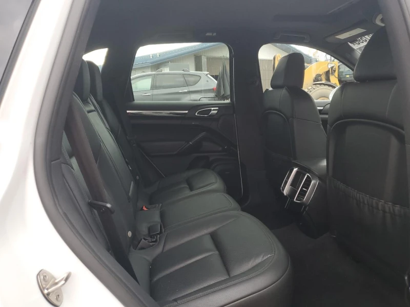 Porsche Cayenne S* Подгрев* Камера* Панорама, снимка 11 - Автомобили и джипове - 52673049