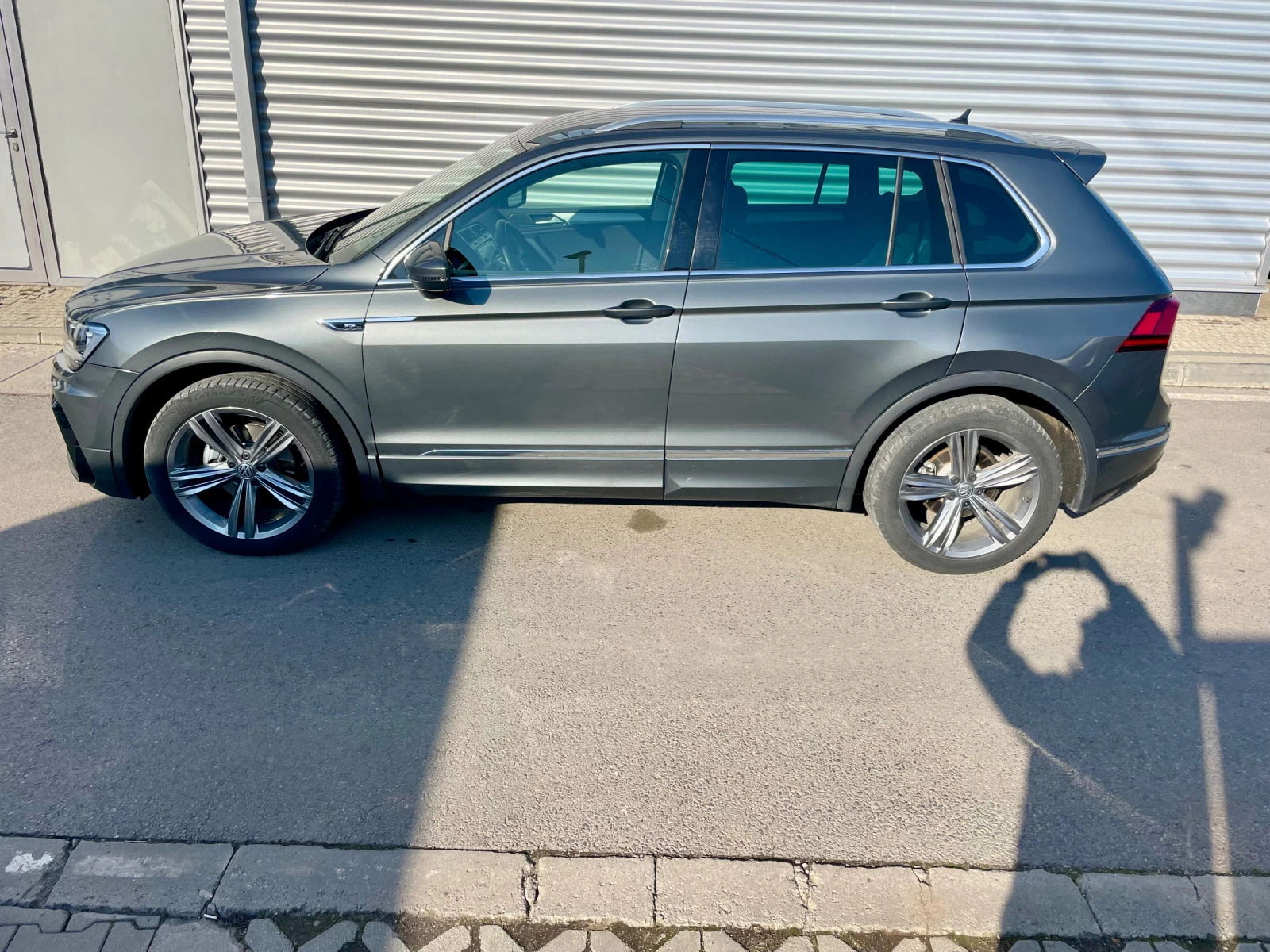 VW Tiguan R-Line+ 1.5TFSI+ Navi+ Automatic+ Usb - изображение 2