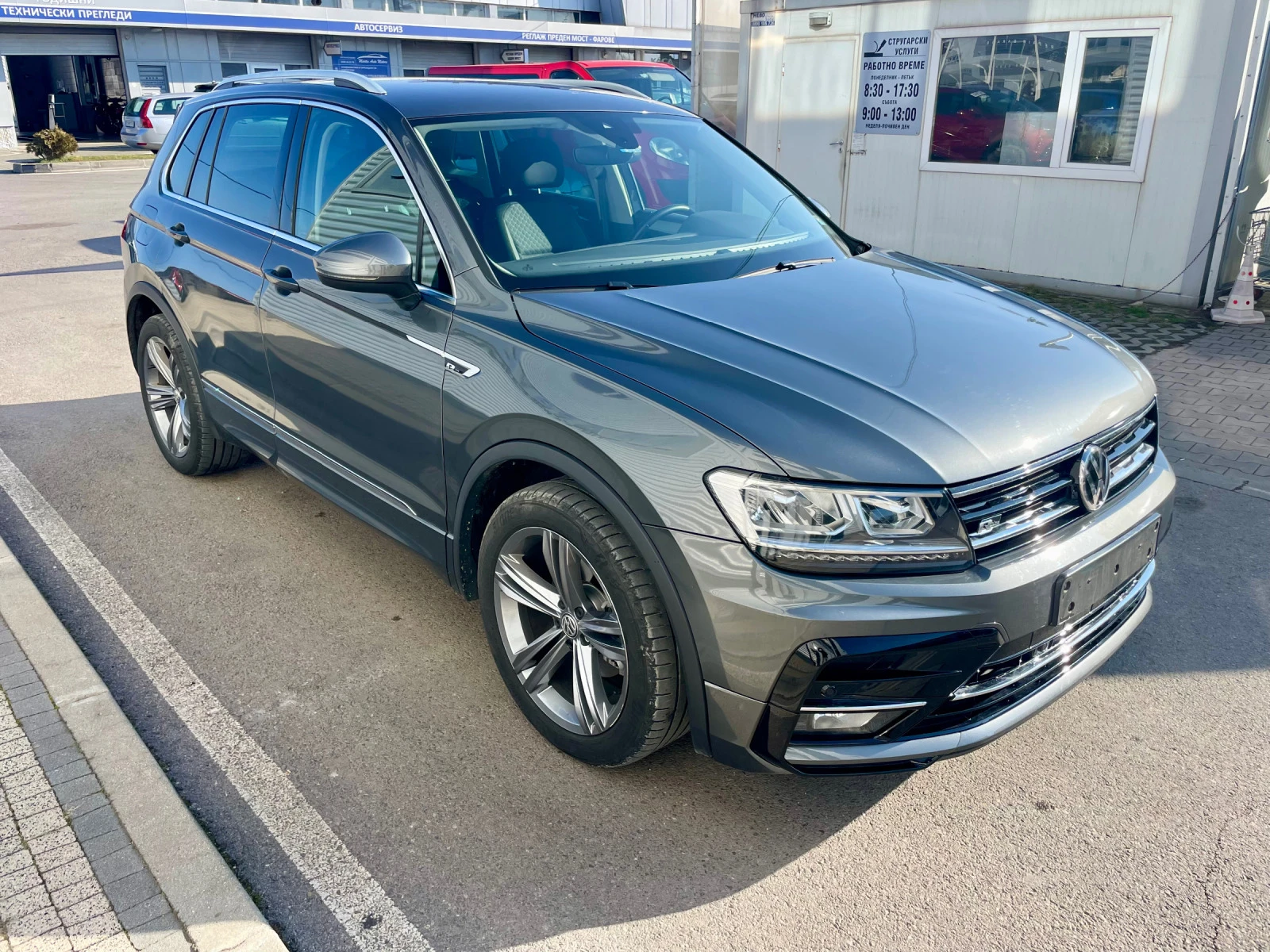 VW Tiguan R-Line+ 1.5TFSI+ Navi+ Automatic+ Usb - изображение 6