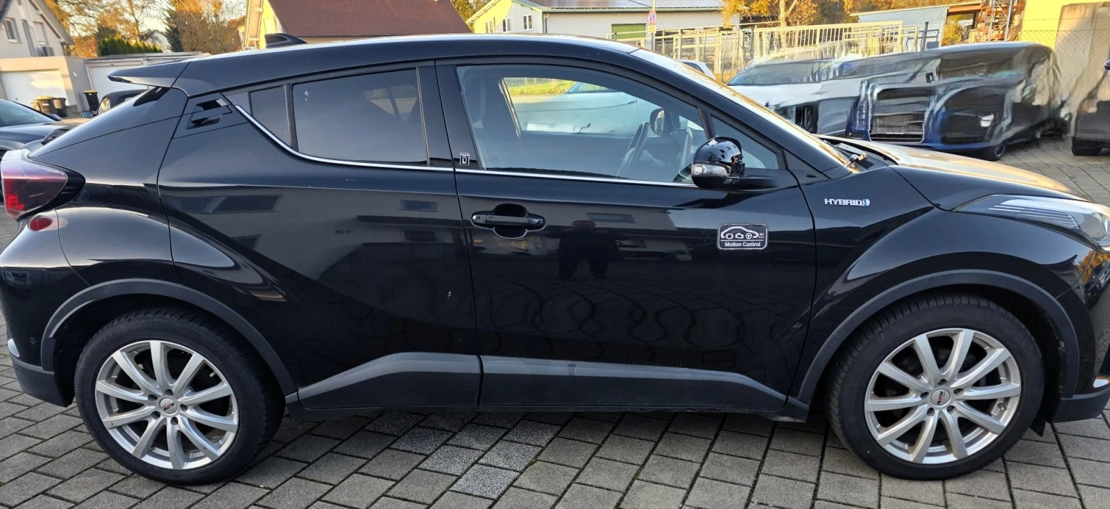 Toyota C-HR 1.8 Hybrid - изображение 4